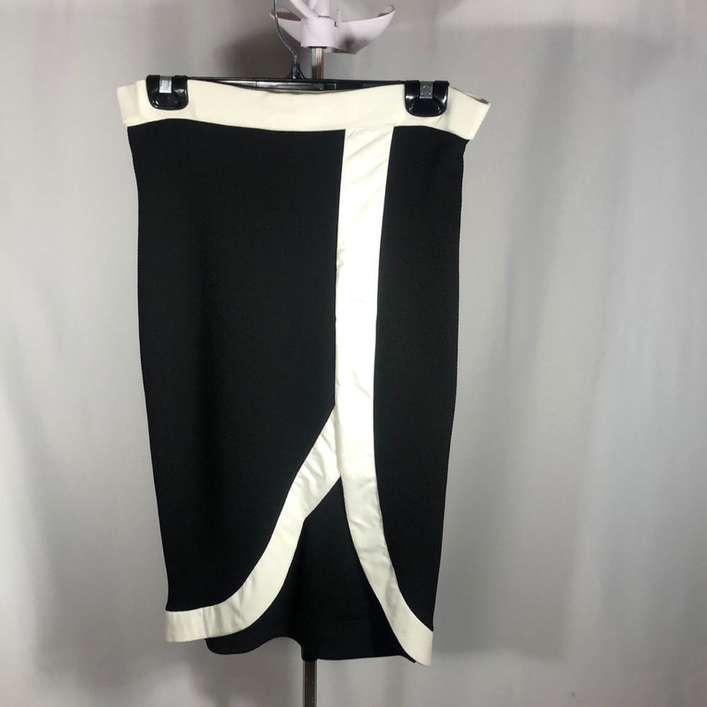 Belinda Knee length stretch pencil skirt